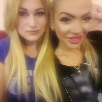 FetishQueens' Offline Chat Room