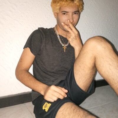 Strongblonde_1 - Stripchat Cam2cam Eroticdance Masturbation Boy 