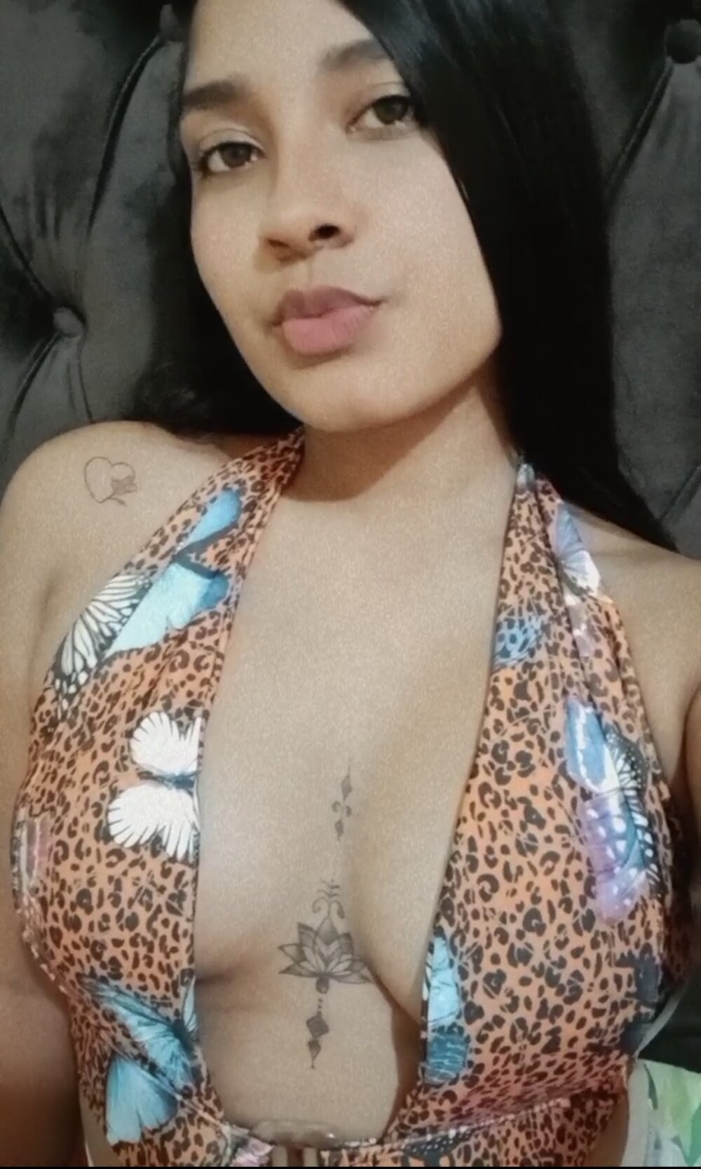 Alana009's Offline XXX Chat