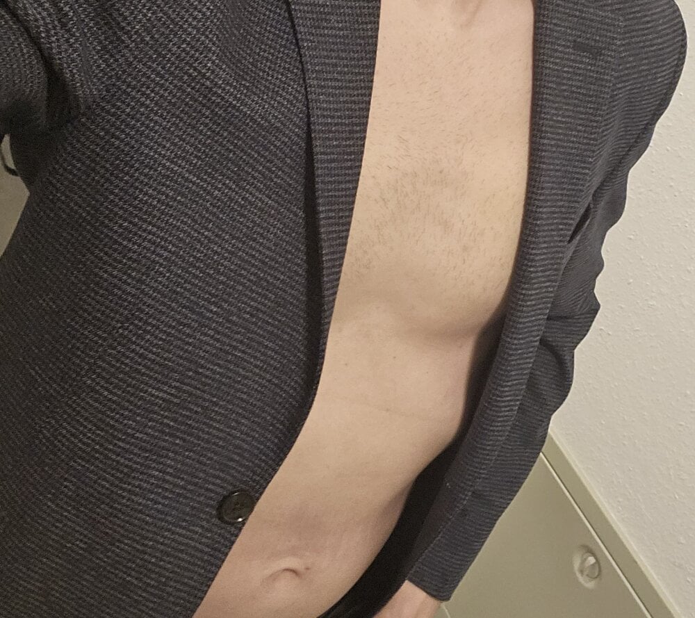 NoctisVail: офлайн-секс-чат