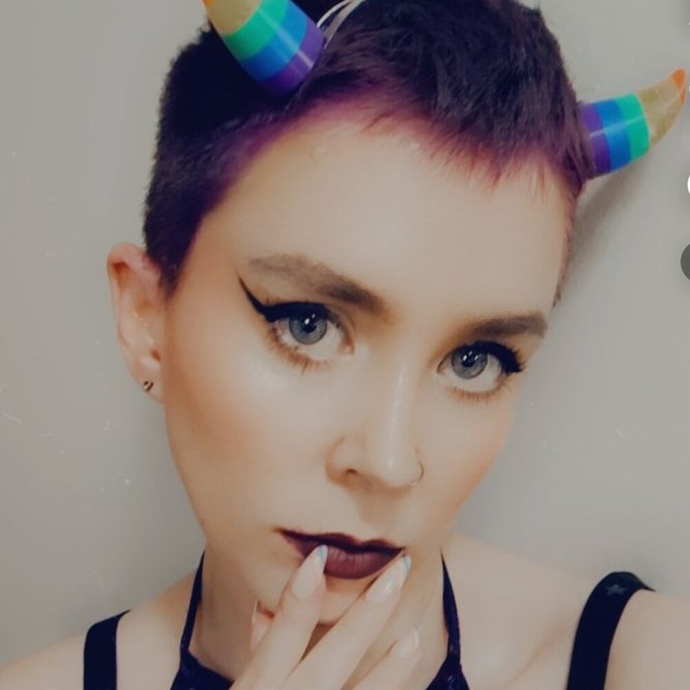 elli_jae