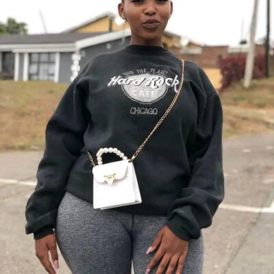 -Tasha 👑 live online chat