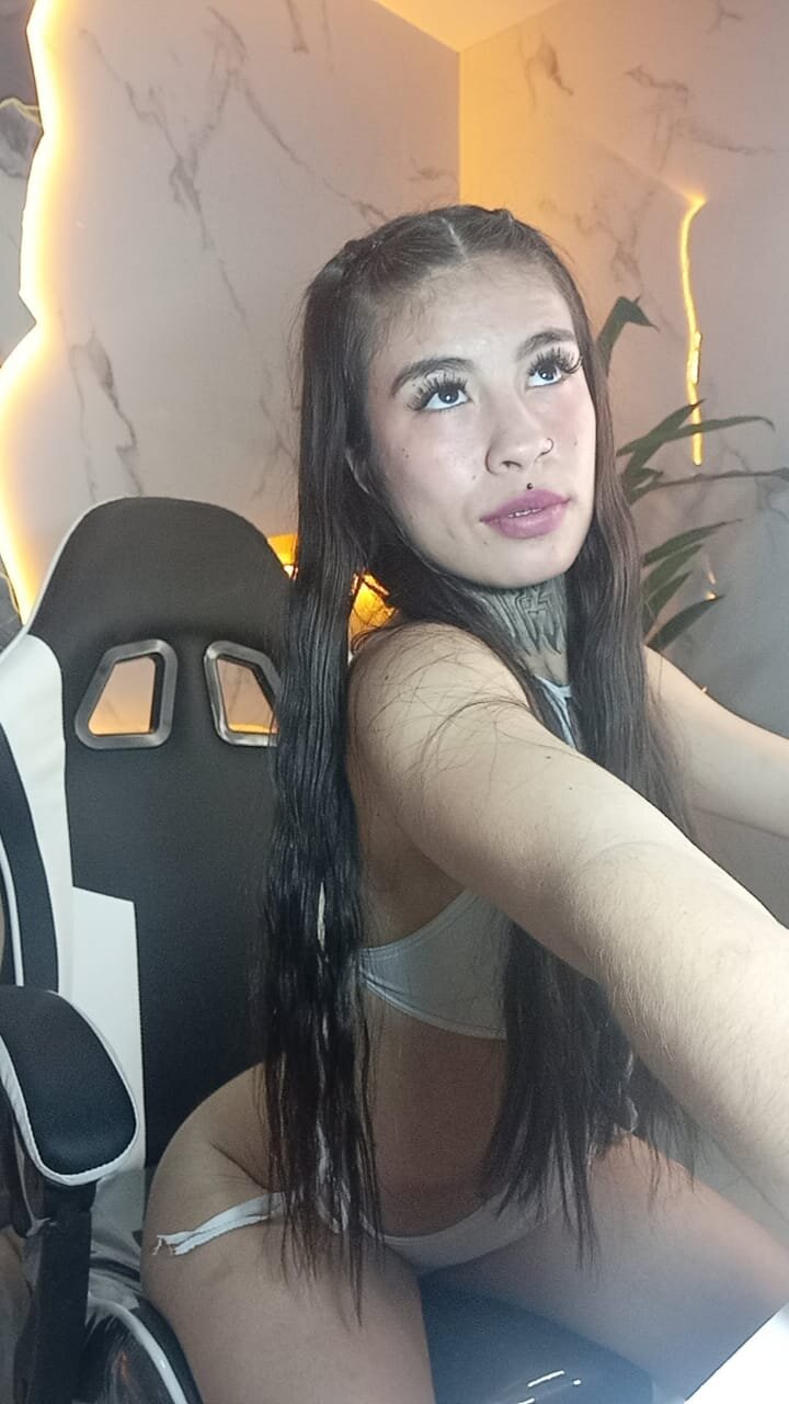 Afrodita_Lion