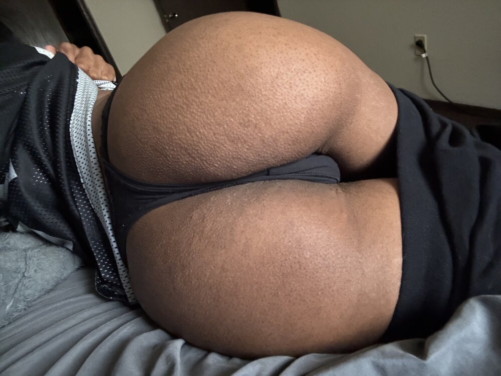 pretty_and_freaky1 from stripchat