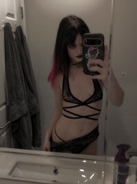 CheekyCherry69 即時 XXX 聊天