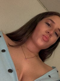 MajoValen2's Offline XXX Chat