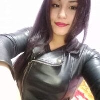 Taylor_hot5's Offline Chat Room