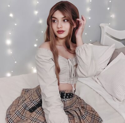 Amazing__Alice 🔎 live online webcam