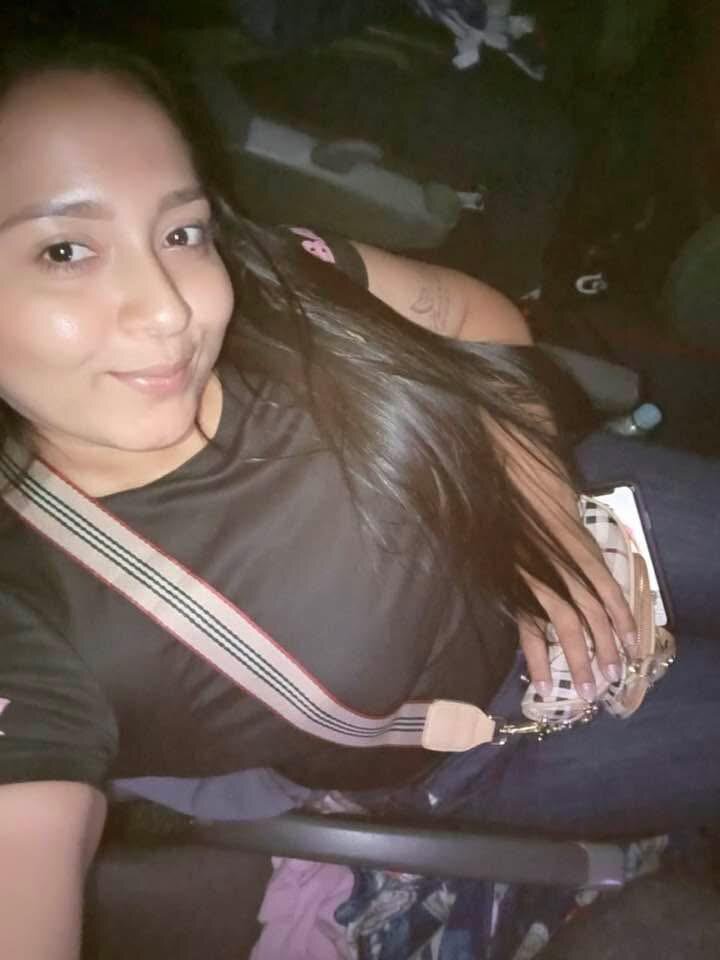 Azahara_bigtits