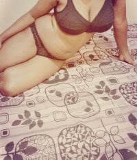 TamilQeen_SL's Offline XXX Chat