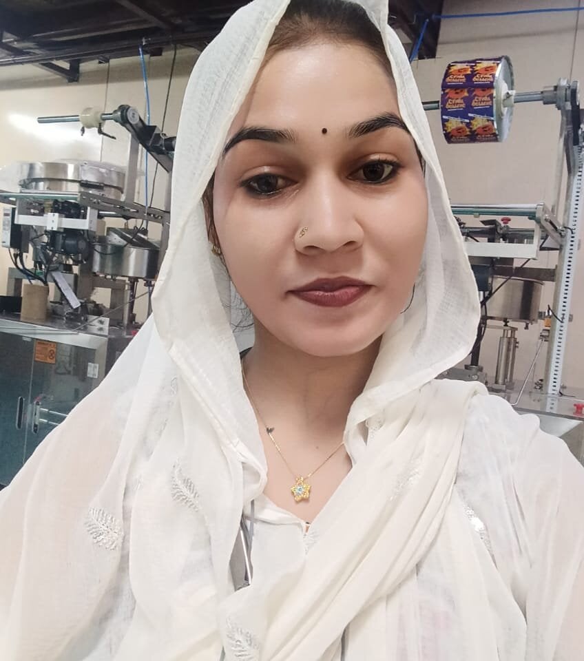 00puja webcam profile - Georgian