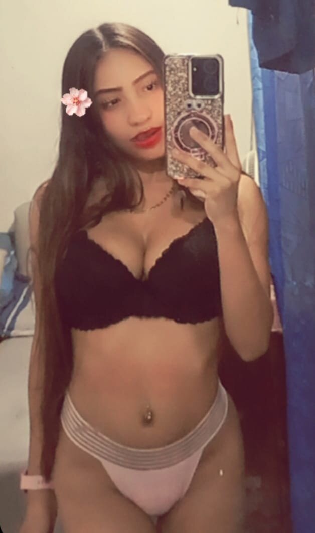 Natasha_Petite_aws