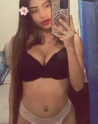 Natasha_Petite_aws's webcam live show