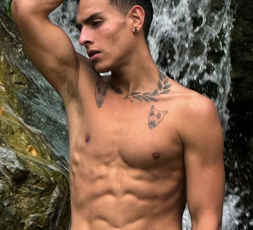 matthot11 from stripchat