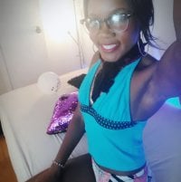 coral_3's Offline Chat Room