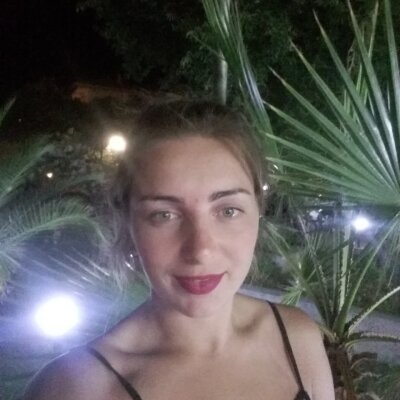 livesex.fan Zayka2841 livesex profile in grey-hair cams