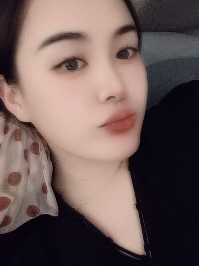 liner-230 Live Cam on StripChat and RICams