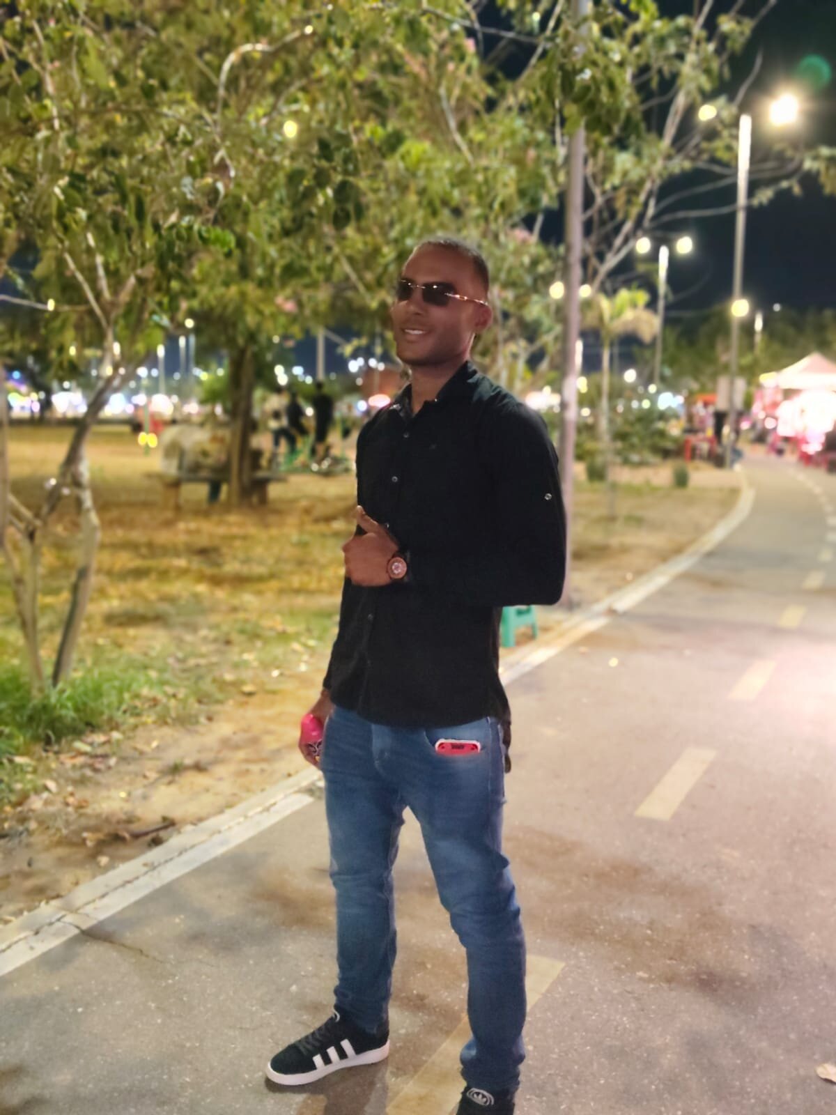 exotic_black23
