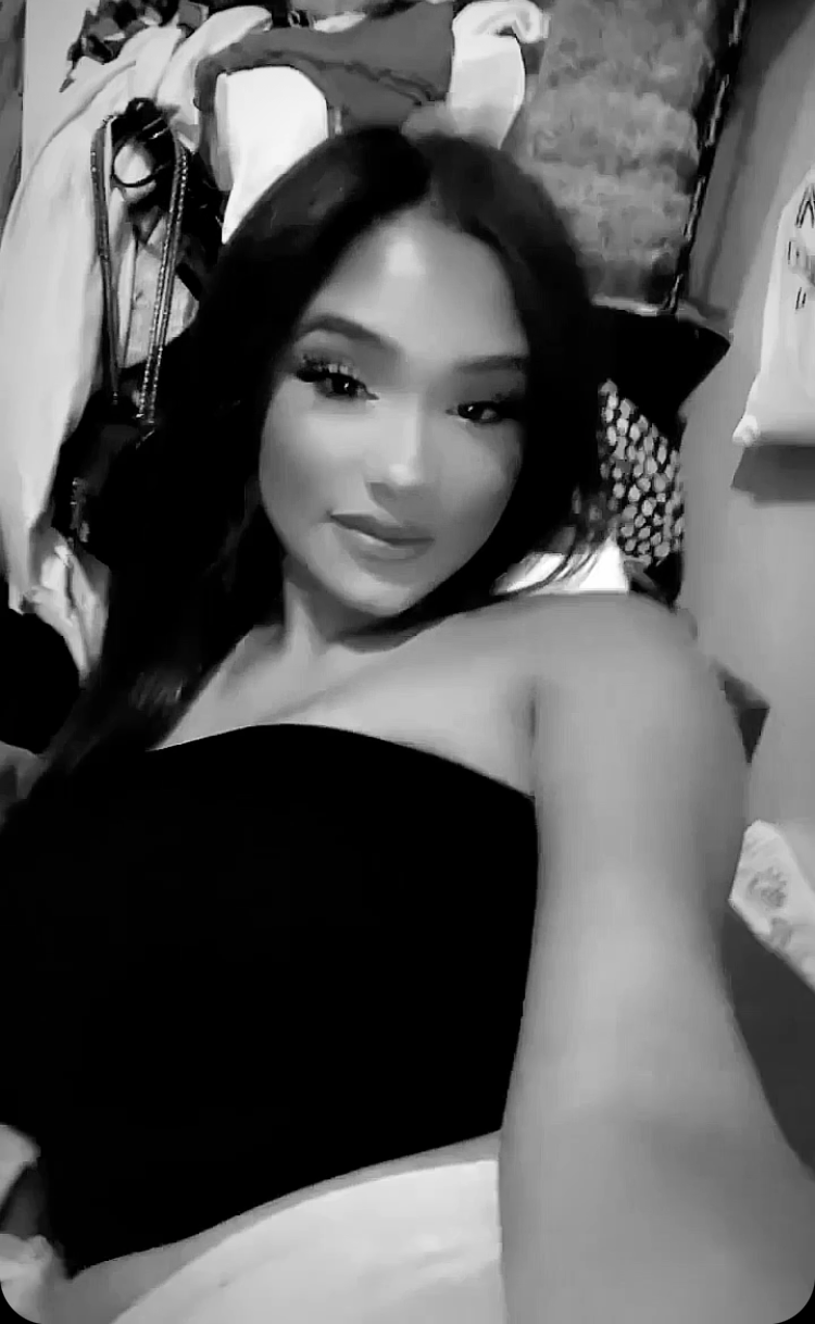 Live sex webcam photo for rileyrain2000 #292433007