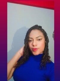 amada_ebony's Offline XXX Chat