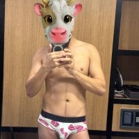 thestudentxxx's Offline Chat Room