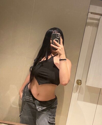 melodyrous from stripchat