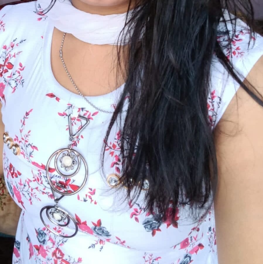 nilam111's Offline XXX Chat