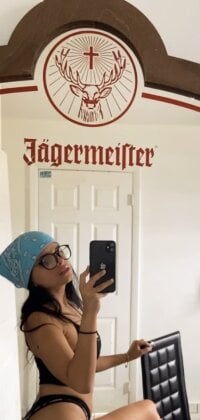 lilbeccaxo's webcam live show