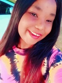 PrettyChinaxx1's webcam live show