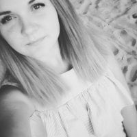 Offline chatovací místnost SpringLeila