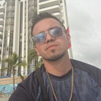julian_rolito's Offline Chat Room