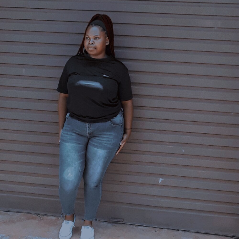 stripchat naughtythickbuddies