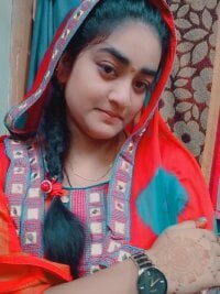 Any-couplehotlooking's Offline XXX Chat