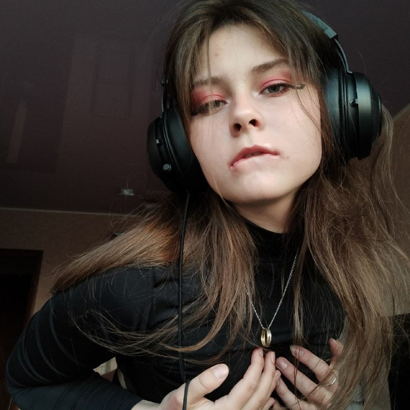 aurora_kitten 🏻 adult cam chat