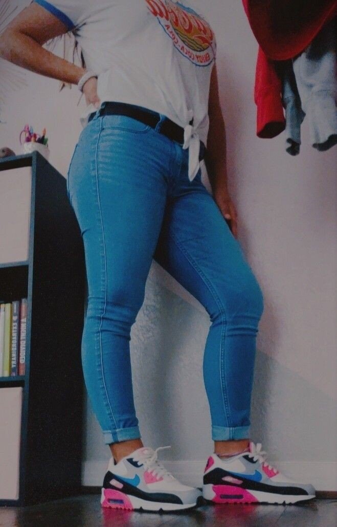 Nisrine-Morroco