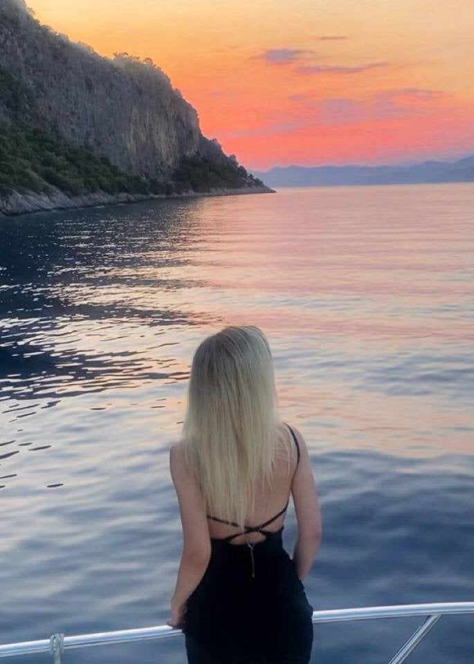 madam_uliis