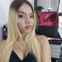 just_sex000's Offline Chat Room