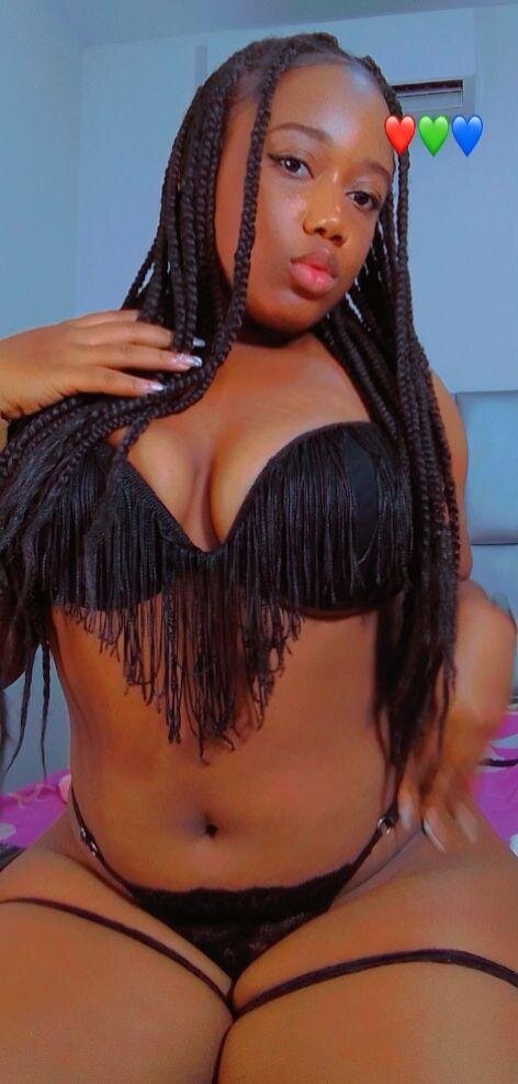 carolain_ebony