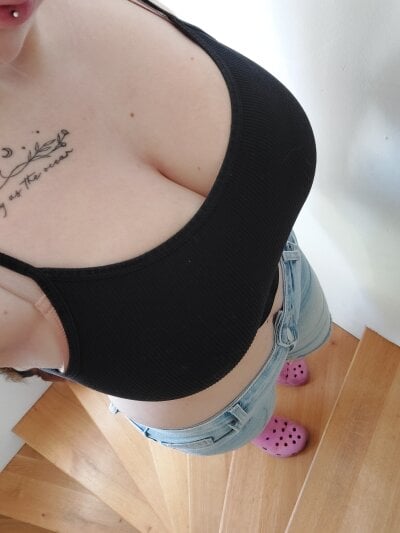 LinaMayer on StripChat