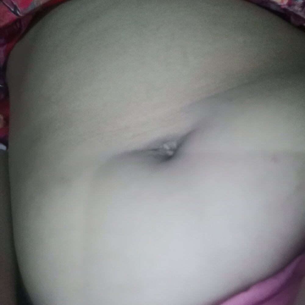 livesex.fan hotqueen_103 livesex profile in bisexual cams