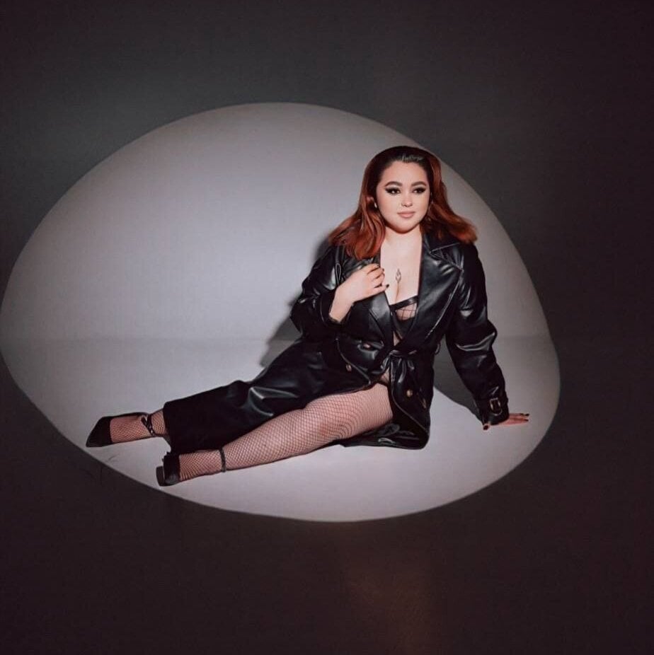 iluvcams.com ame1ia livesex profile in russian cams