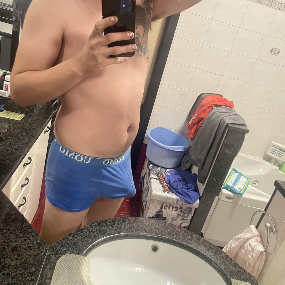 largodam from stripchat