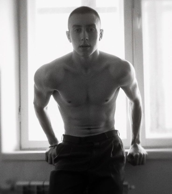 SwayedManpower: συνομιλία ΧΧΧ εκτός σύνδεσης