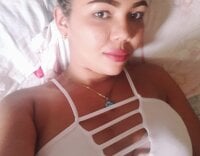 Offline chatovací místnost alyssa_latinn
