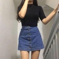 LeonaWinner's Offline Chat Room