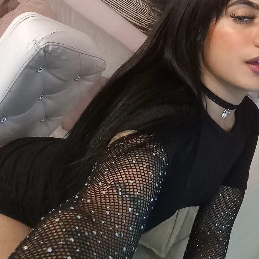 myliveeroticcams.com tifannyred_moon1 livesex profile in oms-oms cams