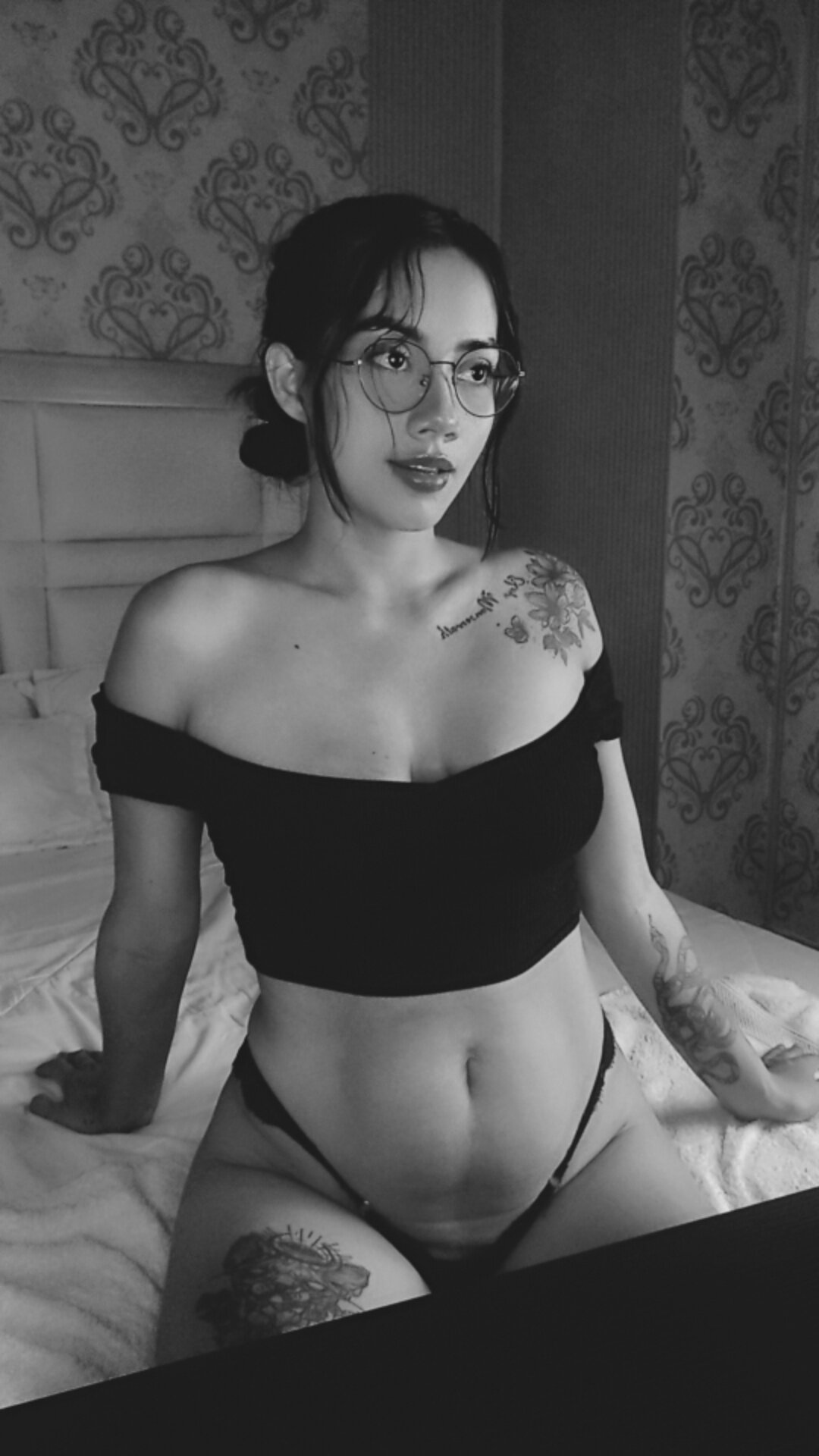 thiana_live