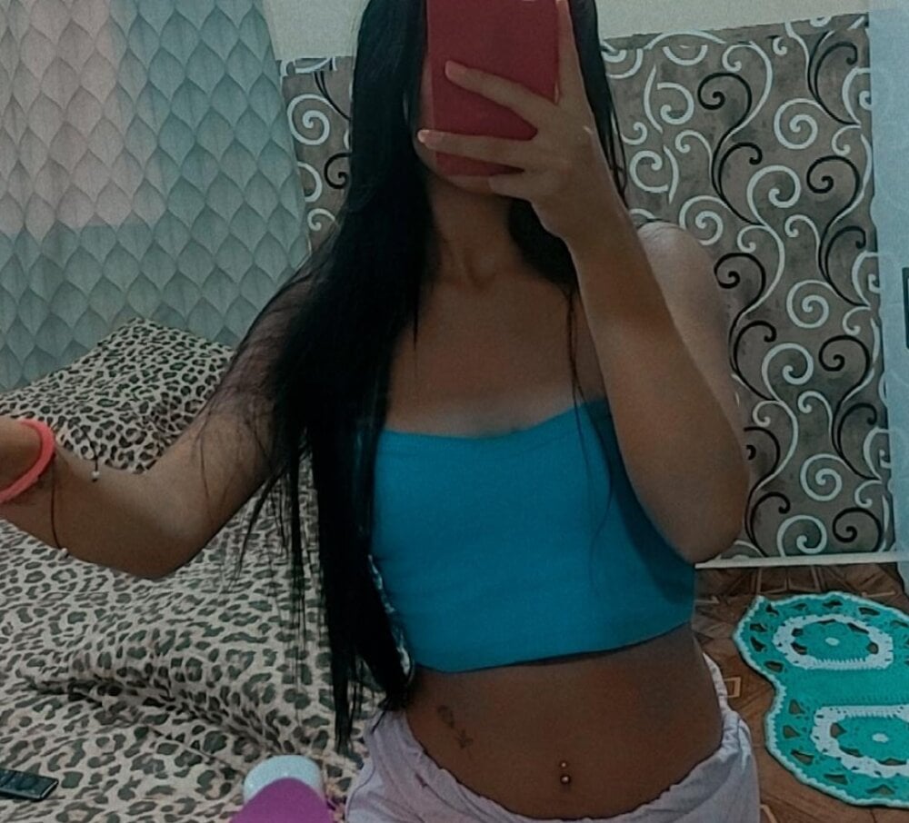 emyxhot profile