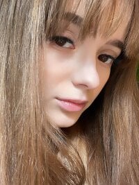 KarinCanley offline chatrum