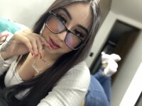 Luisaa_Fernandaaa's Offline XXX Chat
